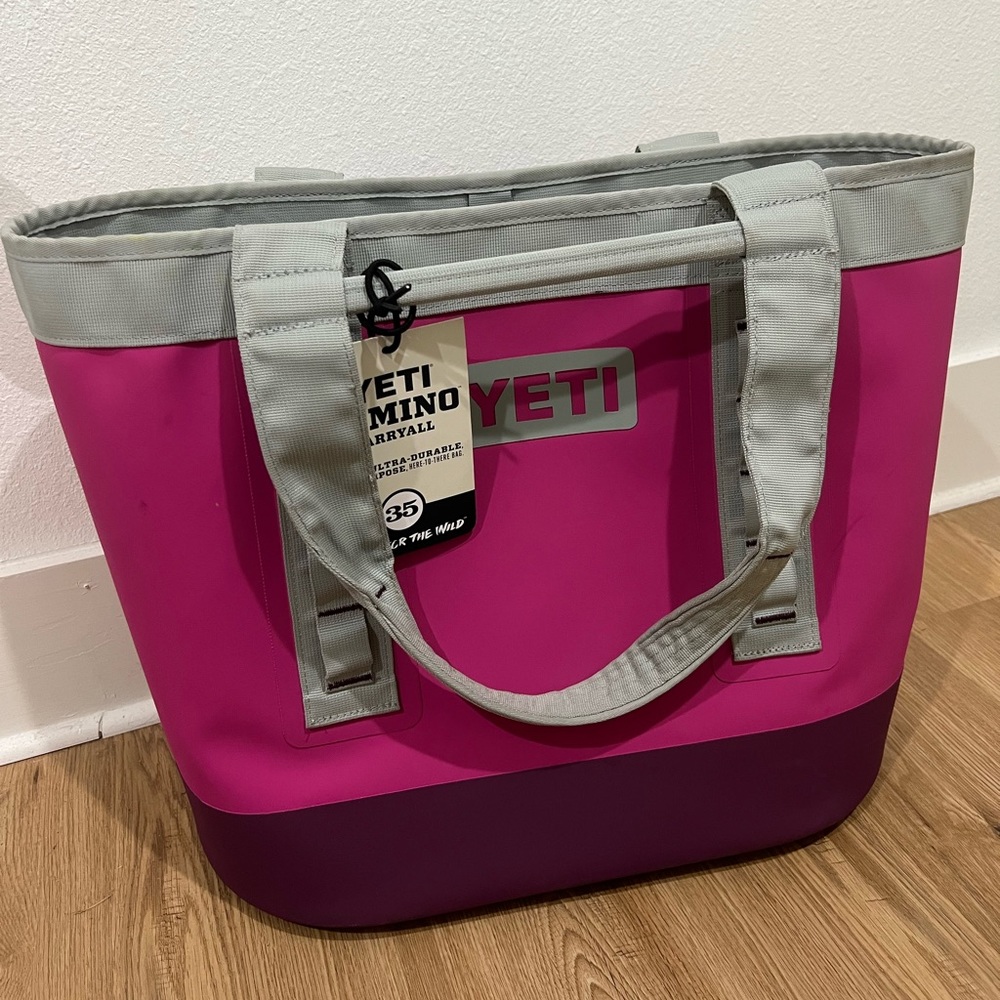 Yeti Camino Carryall 30